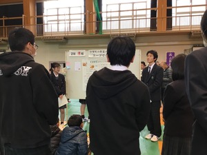 ５