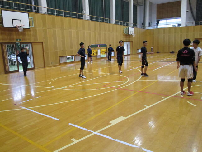 男子バレー２