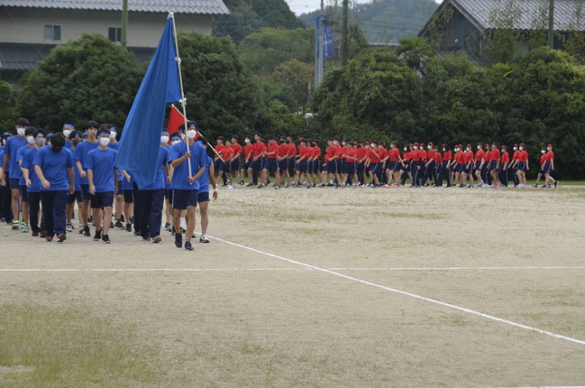 入場行進