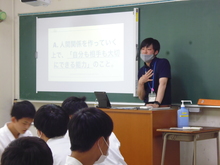 1年